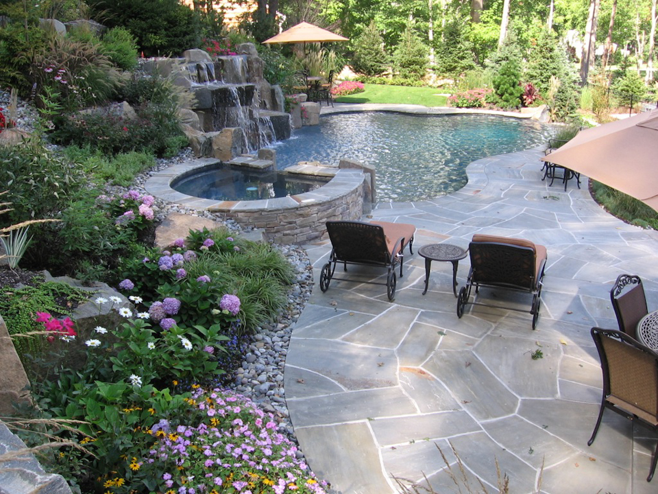 Infinity Edge Pool- Saddle River, NJ. | Cipriano Landscape ...